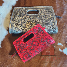 Load image into Gallery viewer, The Beverly