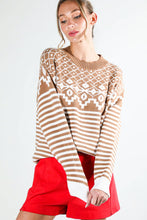 Load image into Gallery viewer, Mocha Crew Neck Knit Sweater
