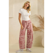 Load image into Gallery viewer, Paisley Printed Denim Pants
