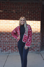 Load image into Gallery viewer, Paisley Quilted Jacket
