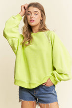 Load image into Gallery viewer, Lime Mineral Crochet Crew
