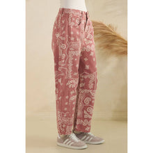 Load image into Gallery viewer, Paisley Printed Denim Pants
